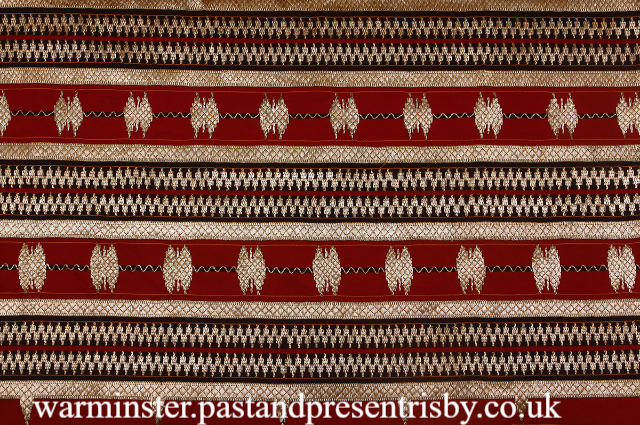 Makna Filosofis Kain Tenun Nusantara