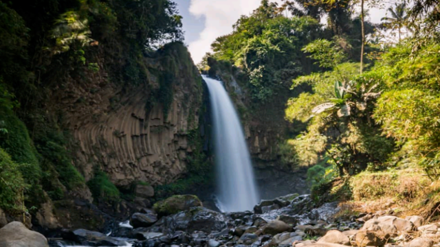 Curug Putri Brebes: Pesona Air Terjun Eksotis di Lereng Gunung Slamet